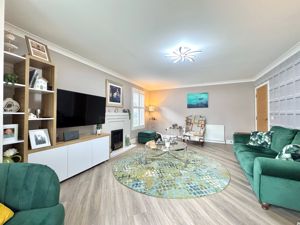 Photo 16- click for photo gallery